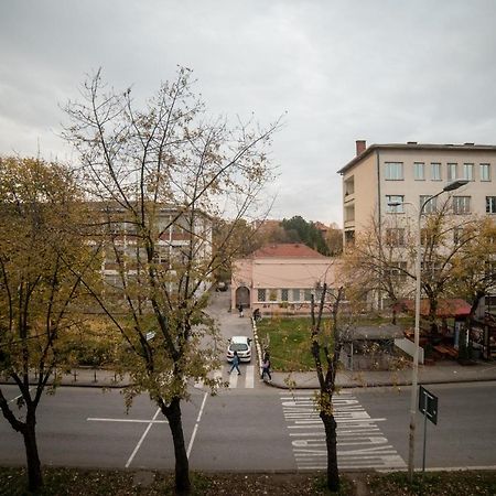 Duga Apartmani Kragujevac Ngoại thất bức ảnh
