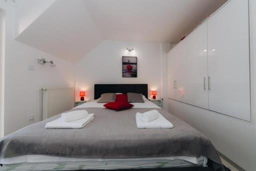 Duga Apartmani Kragujevac Ngoại thất bức ảnh