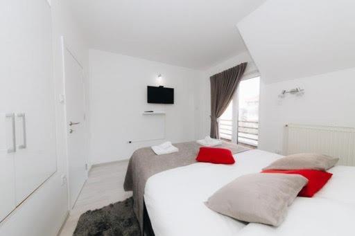 Duga Apartmani Kragujevac Ngoại thất bức ảnh